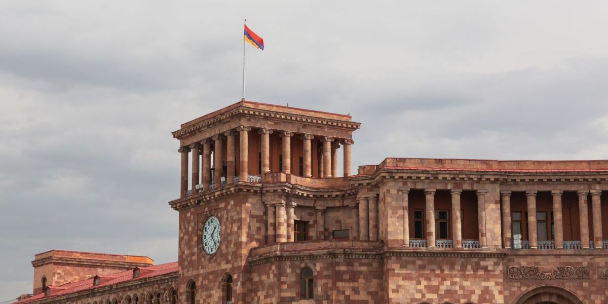Ինչո՞ւ իշխանությունը չհրաժարվեց մարզպետարաններից. Hetq.am