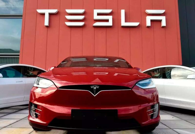 Իլոն Մասկը վաճառել է Tesla-ի 22 մլն բաժնետոմս ՝ 3,6 մլրդ դոլար արժողությամբ. Reuters